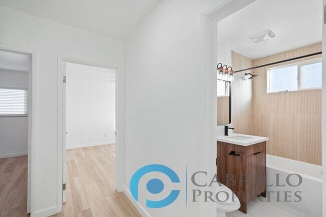Building Photo - 4665 34th St