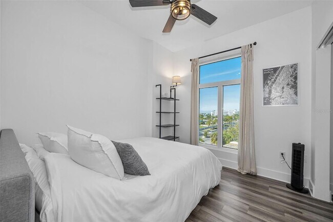 Building Photo - 415 Island Way