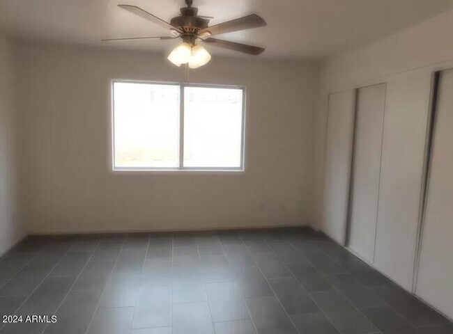 Building Photo - 2874 W Muriel Dr