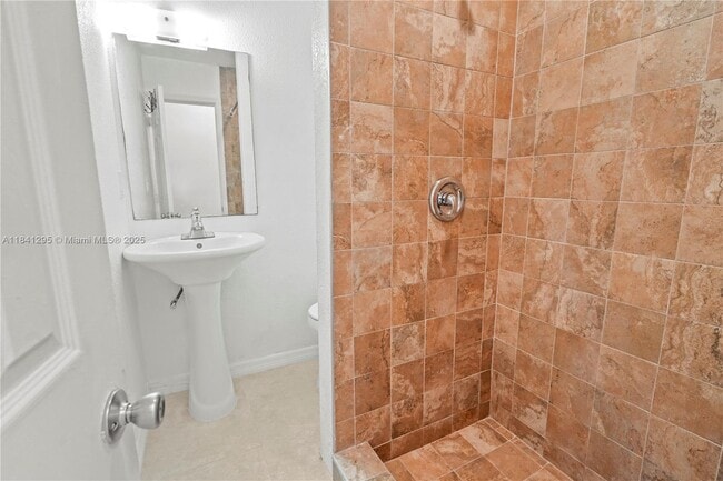 Building Photo - 2213 NW 55th Terrace