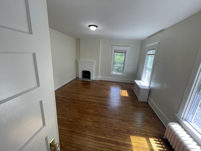 3RD BEDROOM - 415 NY-146