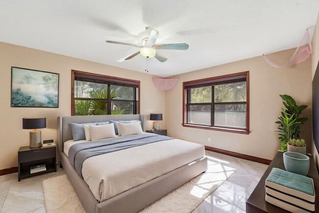 Building Photo - 12356 61st Ln N