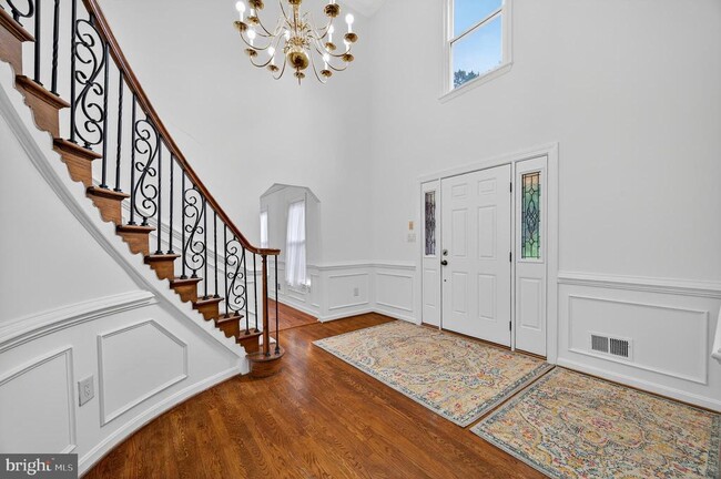 Building Photo - 14917 Brownstone Dr