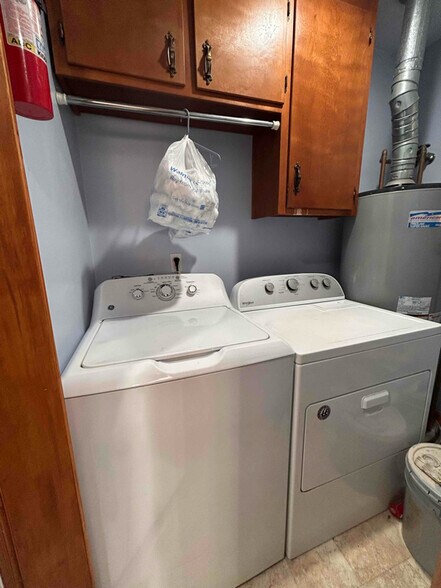 Building Photo - 632 Bellwood Rd