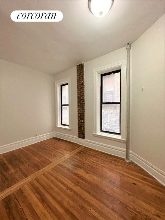 Building Photo - 526 W 123rd St
