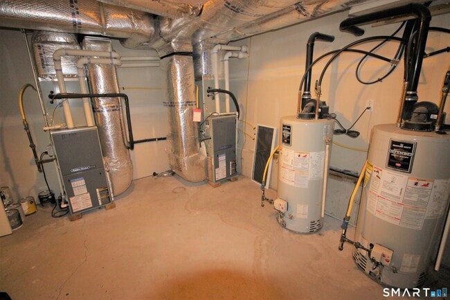 Building Photo - 125 Thorniley St