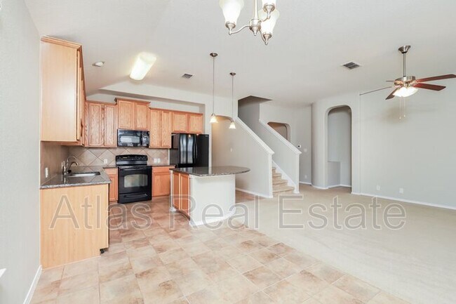 Building Photo - 132 Vista Del Rey