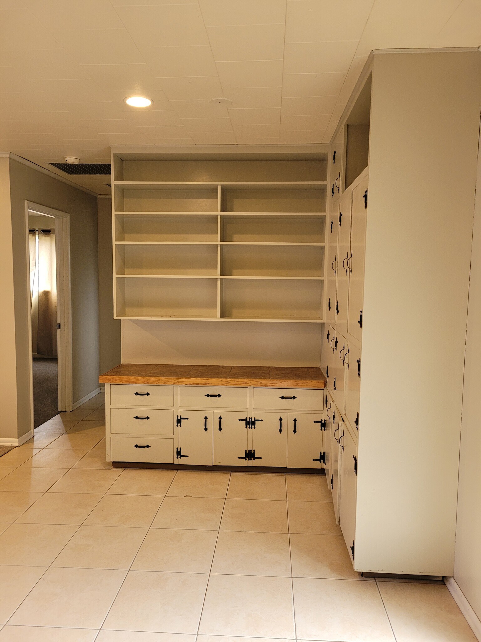 STORAGE CABINETS OFF REAR LIVING ROOM - 5955 SW 179th Ave