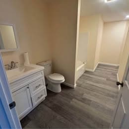 Building Photo - 10 Boulder Dr