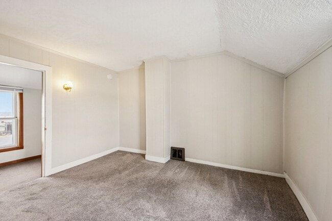 Building Photo - 11N455 Tower Rd