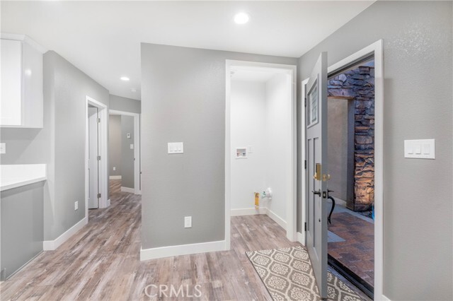 Building Photo - 826 S Brampton Ave