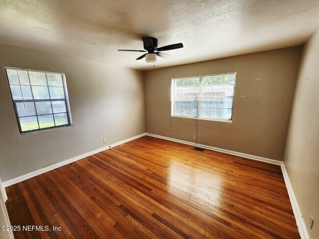 Building Photo - 3116 Belden Cir