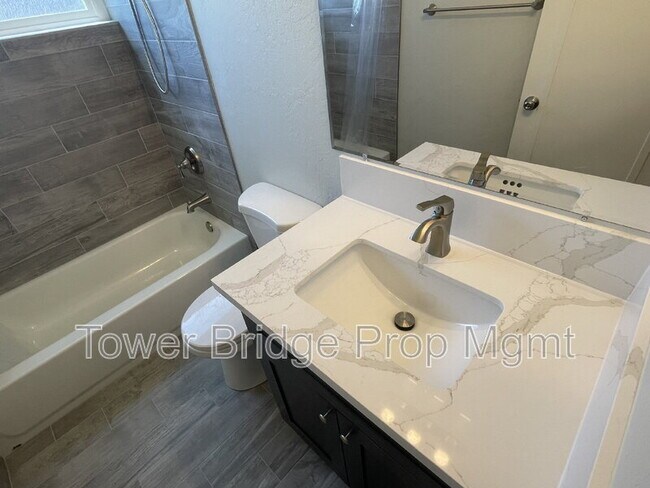 Building Photo - 8255 Oahu Dr