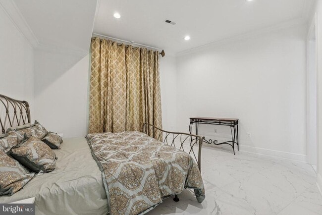 Building Photo - 855 Dolley Madison Blvd