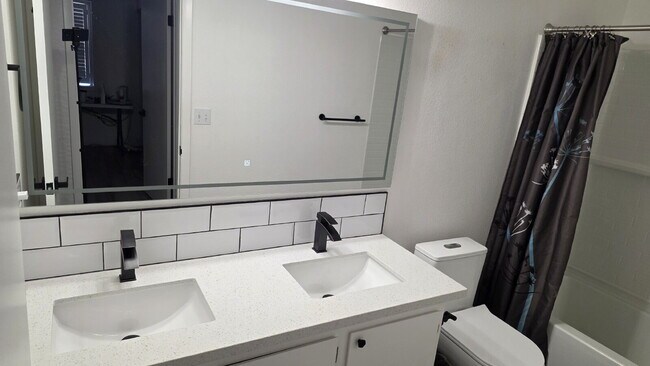Building Photo - Beautifully remodeled pool home situated on a spacious quarter-acre lot