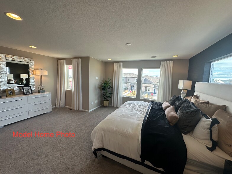 Building Photo - 6500 N Biscay St