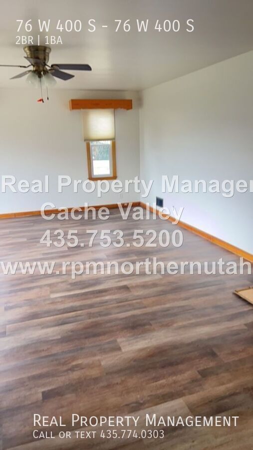 Building Photo - 76 W 400 S