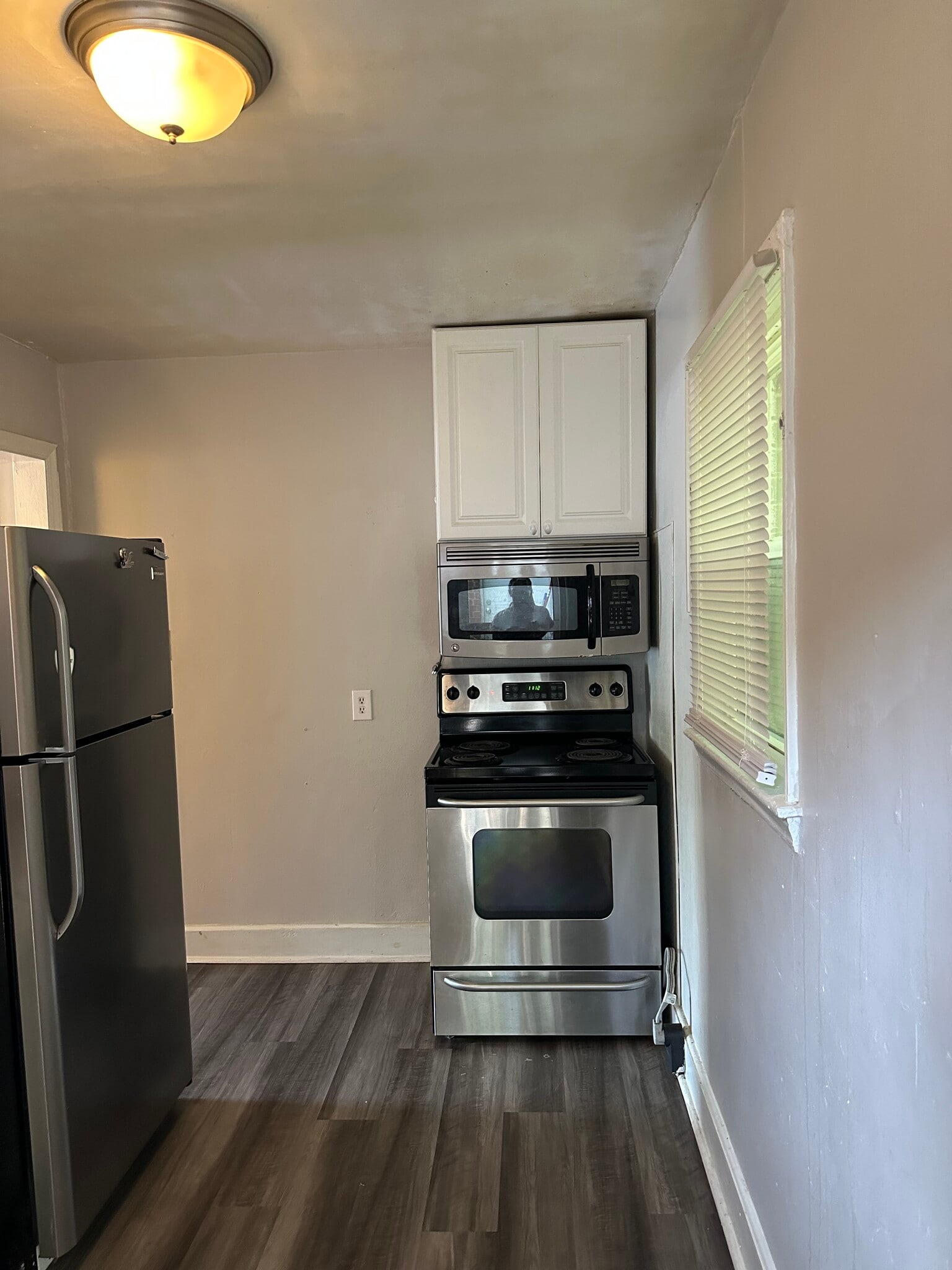 Building Photo - 836 Rodey Ave