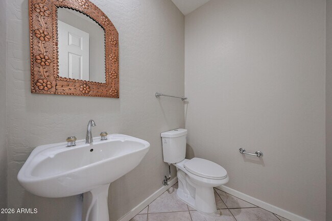 Building Photo - 1710 W Bartlett Way