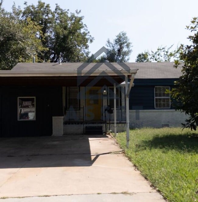 Building Photo - 3 Bedroom Rent to Own Home Available!