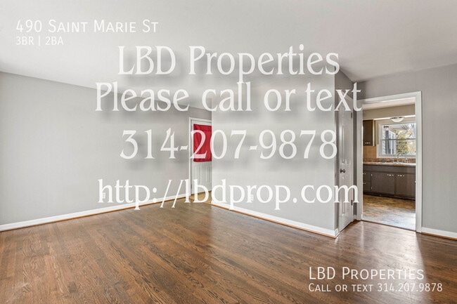 Building Photo - 490 St Marie St