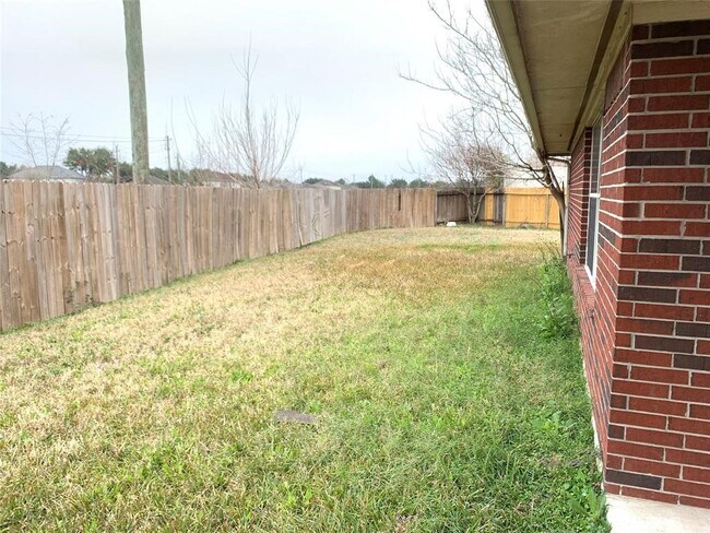 Building Photo - 9119 Melody Park Ln