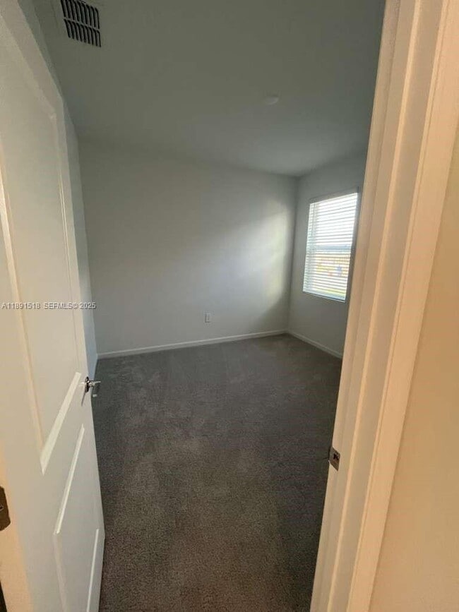 Building Photo - 5984 Zen Wy