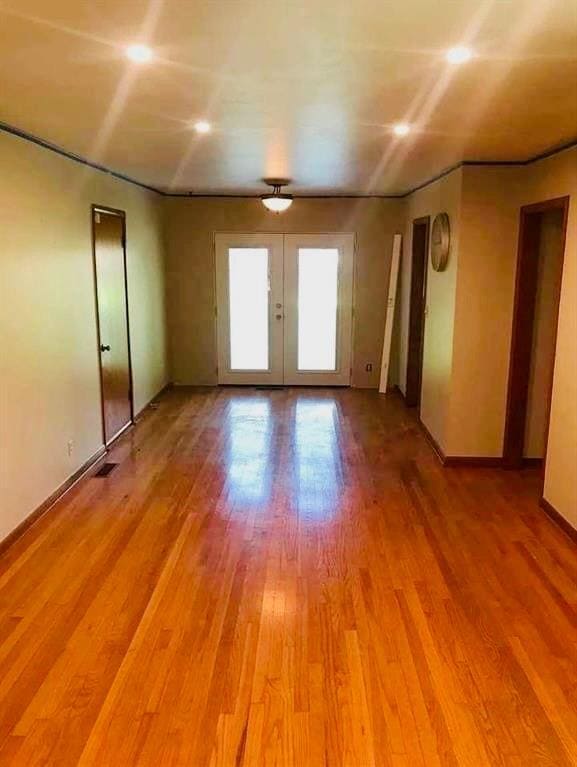 Building Photo - 1505 Huntington Way