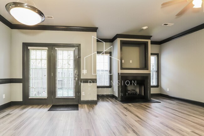 Building Photo - 103 Eva Dr