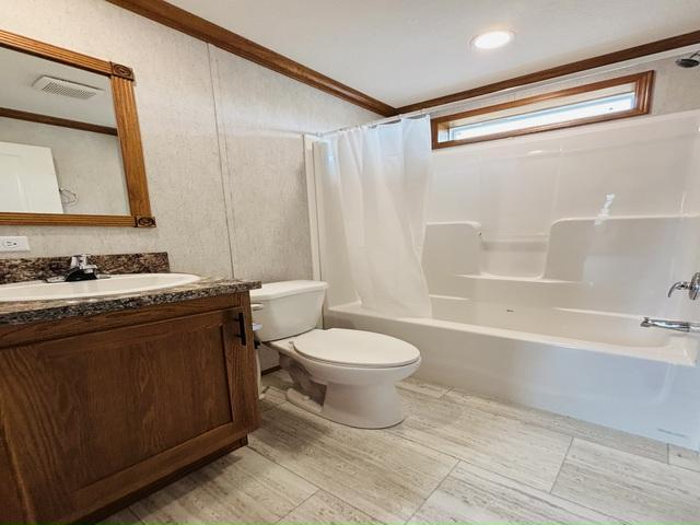 Building Photo - 56 Elmhurst Dr
