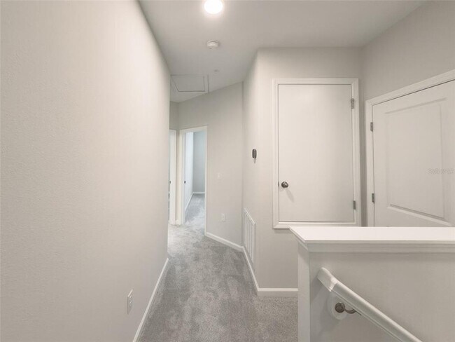 Building Photo - 551 Pothos St