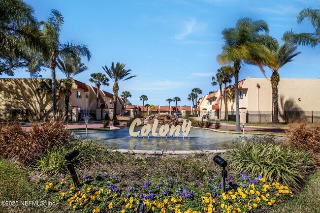 Building Photo - 6561 Mission Ct