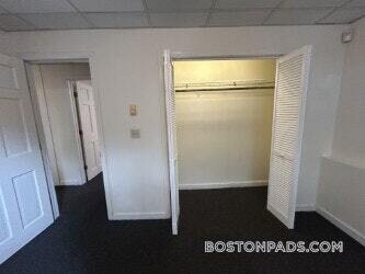 Building Photo - 1209 Boylston St