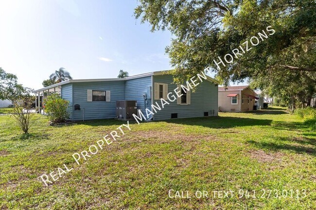 Building Photo - 317 Bougainvillea Cir