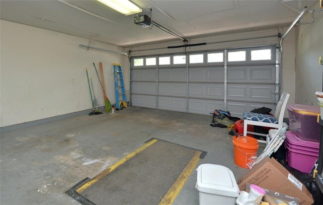 Building Photo - 3013 Cottonweed Trail