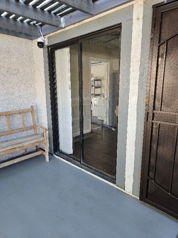 Building Photo - 1104 Willow Tree Dr
