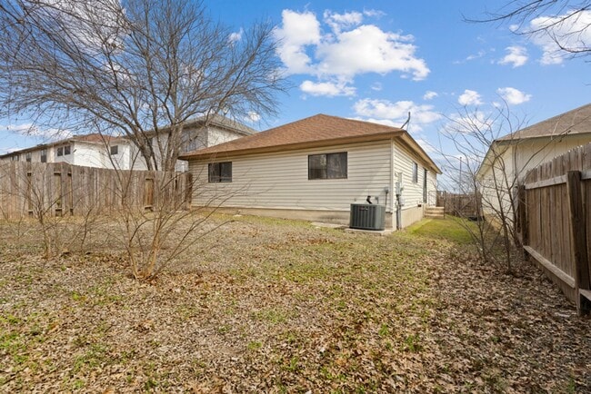 Building Photo - 9711 Arcade Ridge