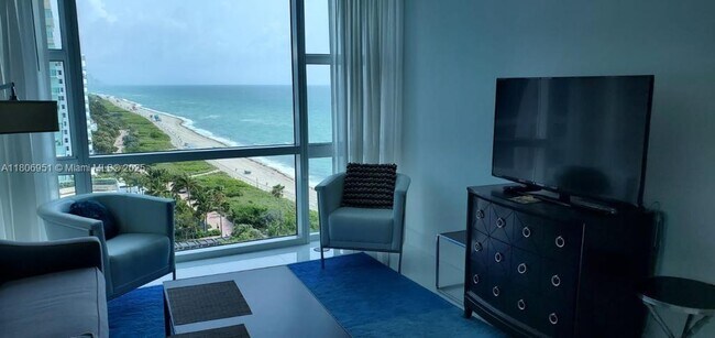 Building Photo - 6801 Collins Ave