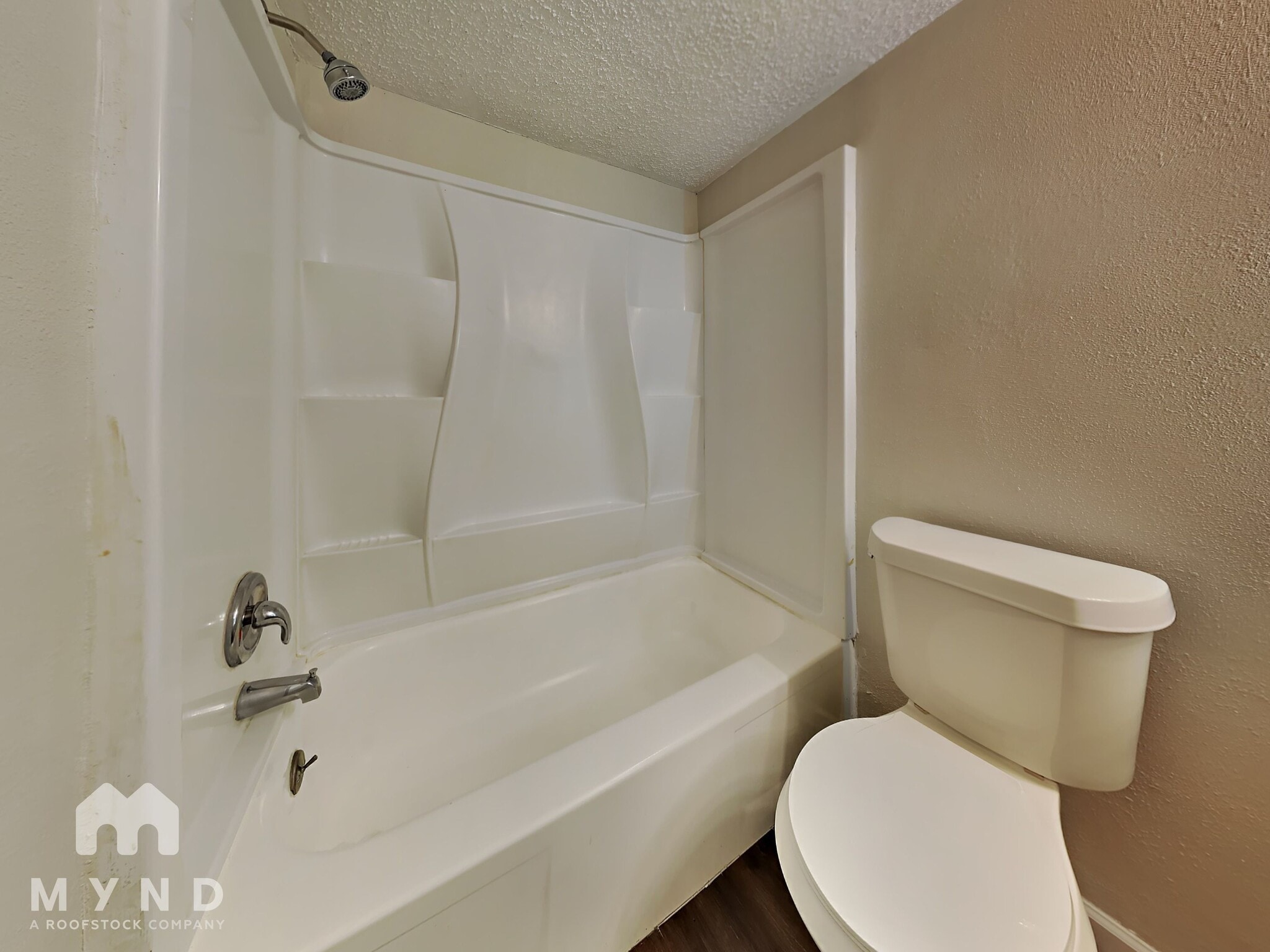 Building Photo - 5632 Birchmont Dr