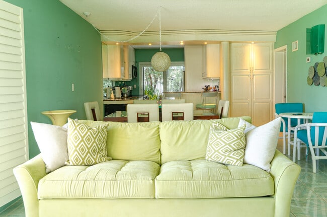 Building Photo - El Dorado Club