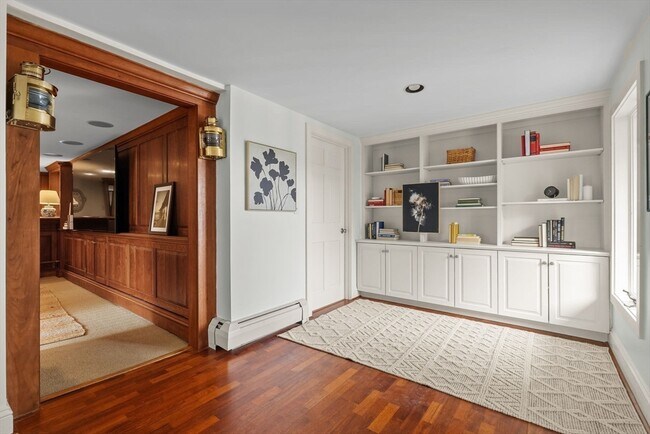 Building Photo - 59 Harbor Ave