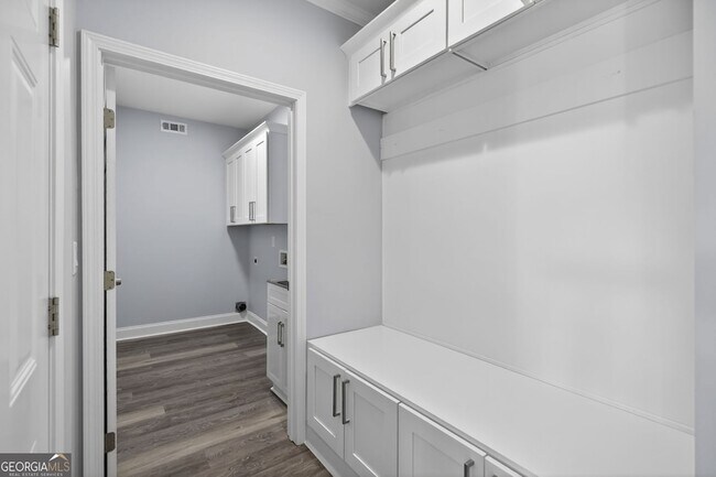 Building Photo - 1226 Bloomsbury Ln