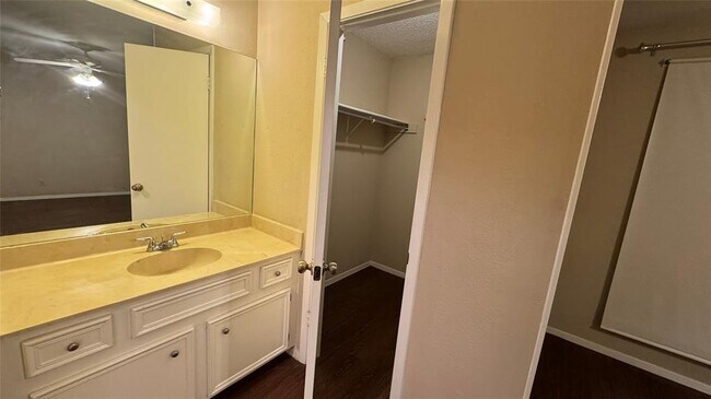 Building Photo - 4205 Steve Scarbrough Dr