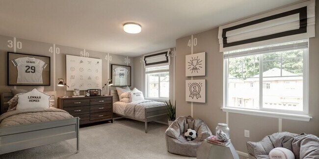 Building Photo - Spacious 5-bedroom, 3.5-bath in Tahoma Ridge Community