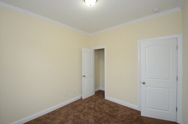 Building Photo - Beautiful 2-story home