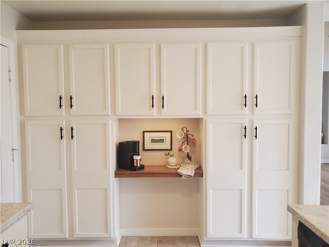 Building Photo - 4808 Leadership Ct