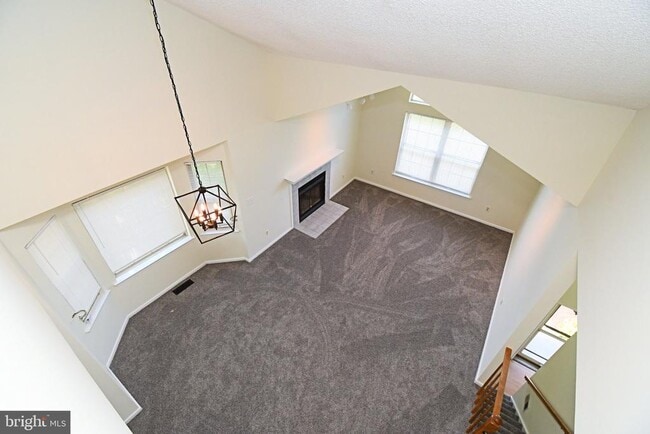Building Photo - 3208 Danbury Ct