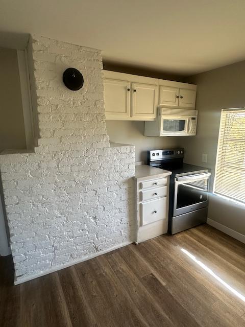 Building Photo - 2585 Spring Creek Rd