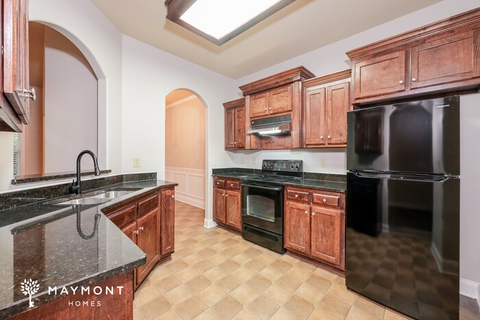 Building Photo - 2160 Lily Valley Dr