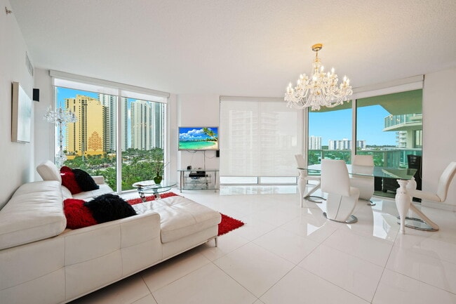 Building Photo - 200 Sunny Isles Blvd